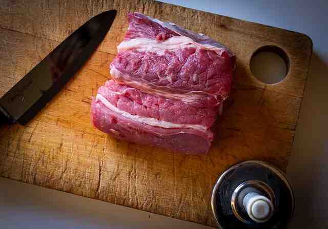Comment savoir si une côte de bœuf est cuite ?